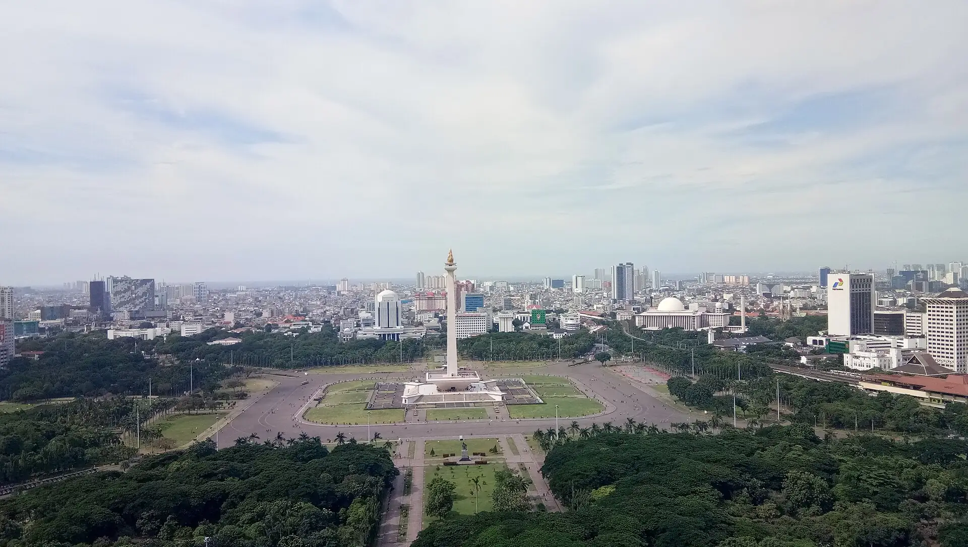 Ulusal Anıt (Monas)