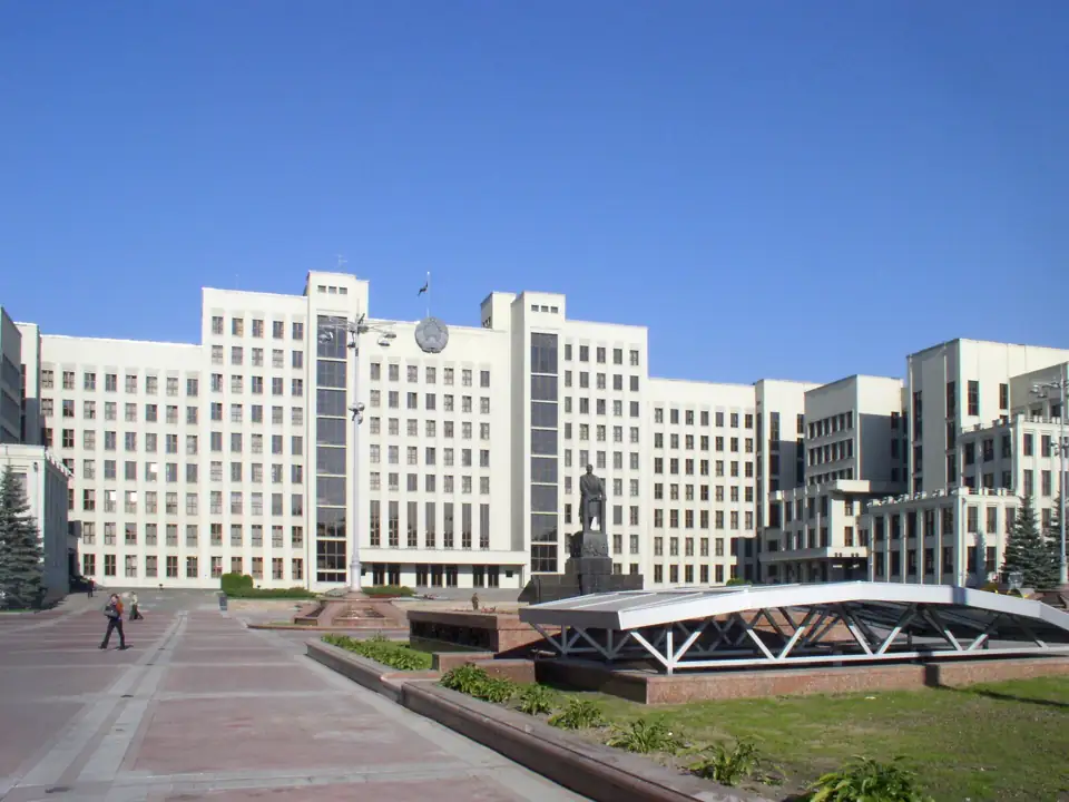 Minsk: Bağımsızlık Meydanı