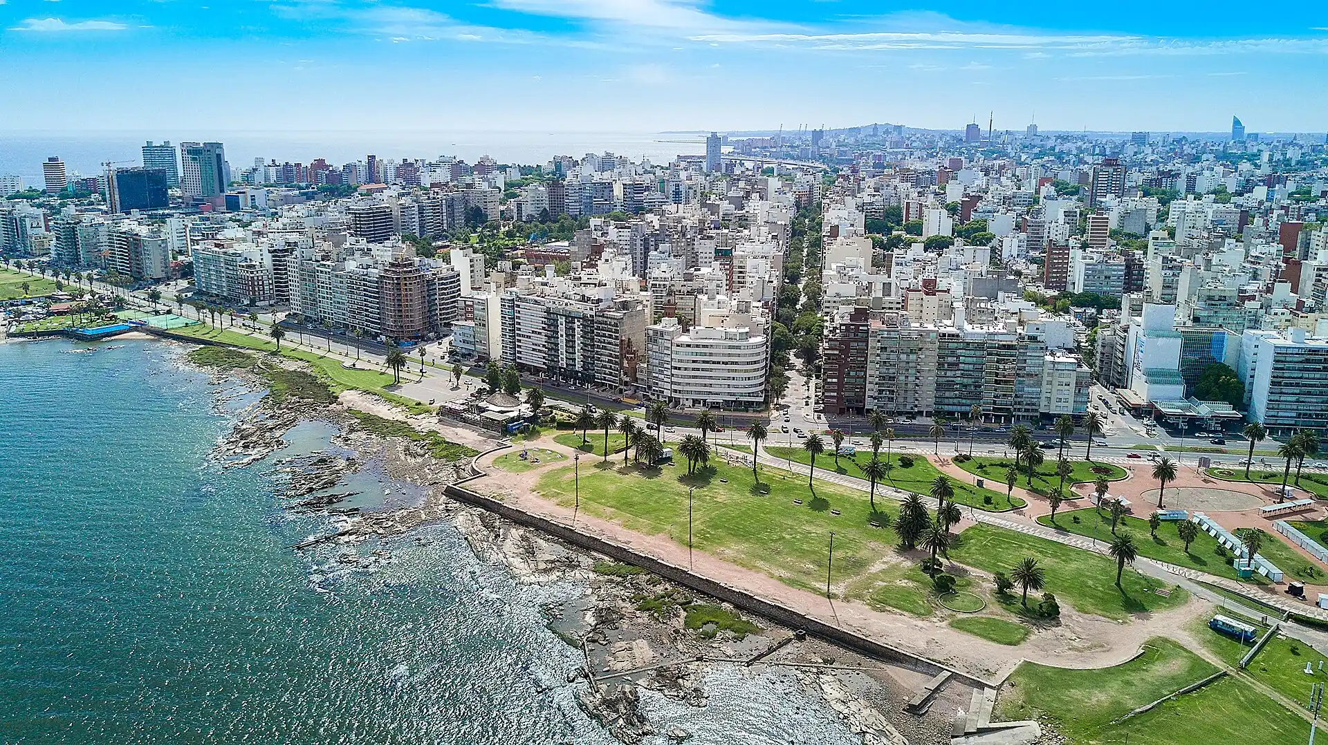 Montevideo kıyısı