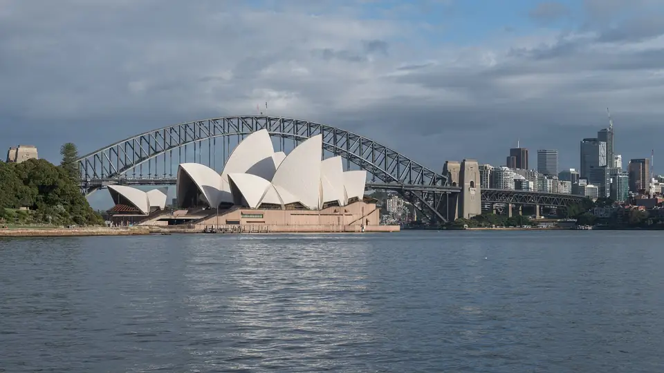 Sidney Opera Binası